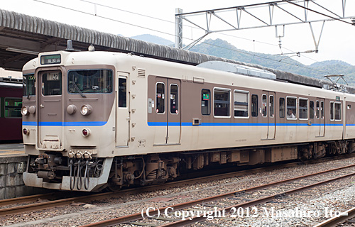 クモハ113-5302