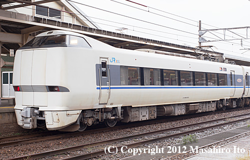 クハ682-501