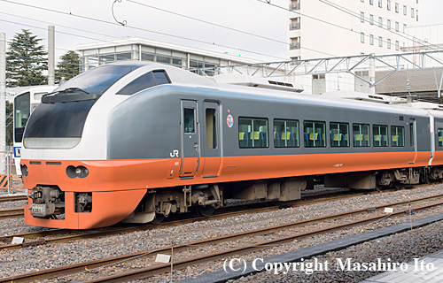 クハE652-101