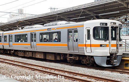 クモハ313-2605