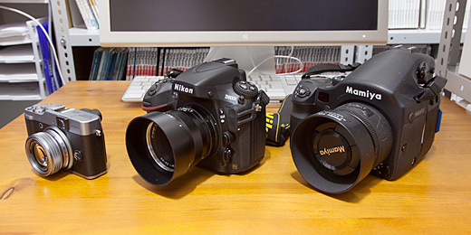 FUJIFILM X20とNikon D800E