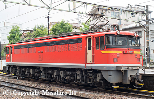 EF67 105