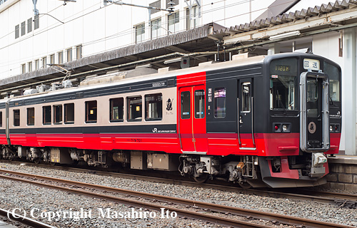 クモハ719-701