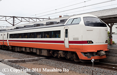 クハ481-1017