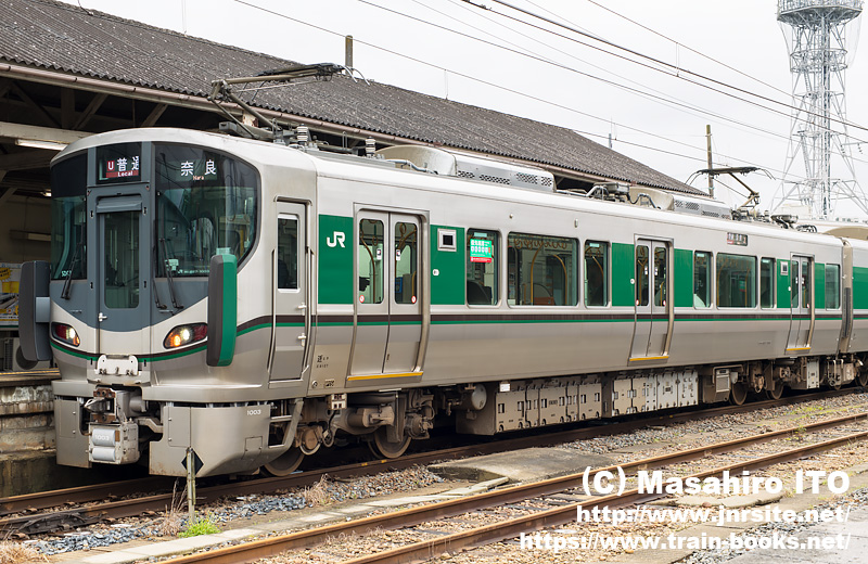 227系1000番代にも登場したダブルパンタ車（クモハ227-1003