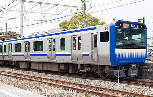 クハE235-1007