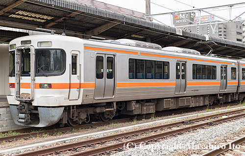 クモハ313-1502