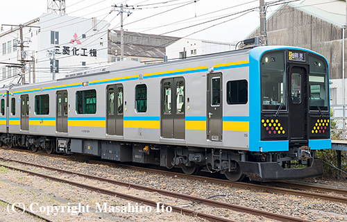 クハE130-1004